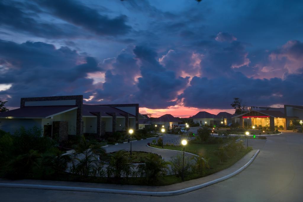 Junction Hotel Nay Pyi Taw Naypyidaw المظهر الخارجي الصورة